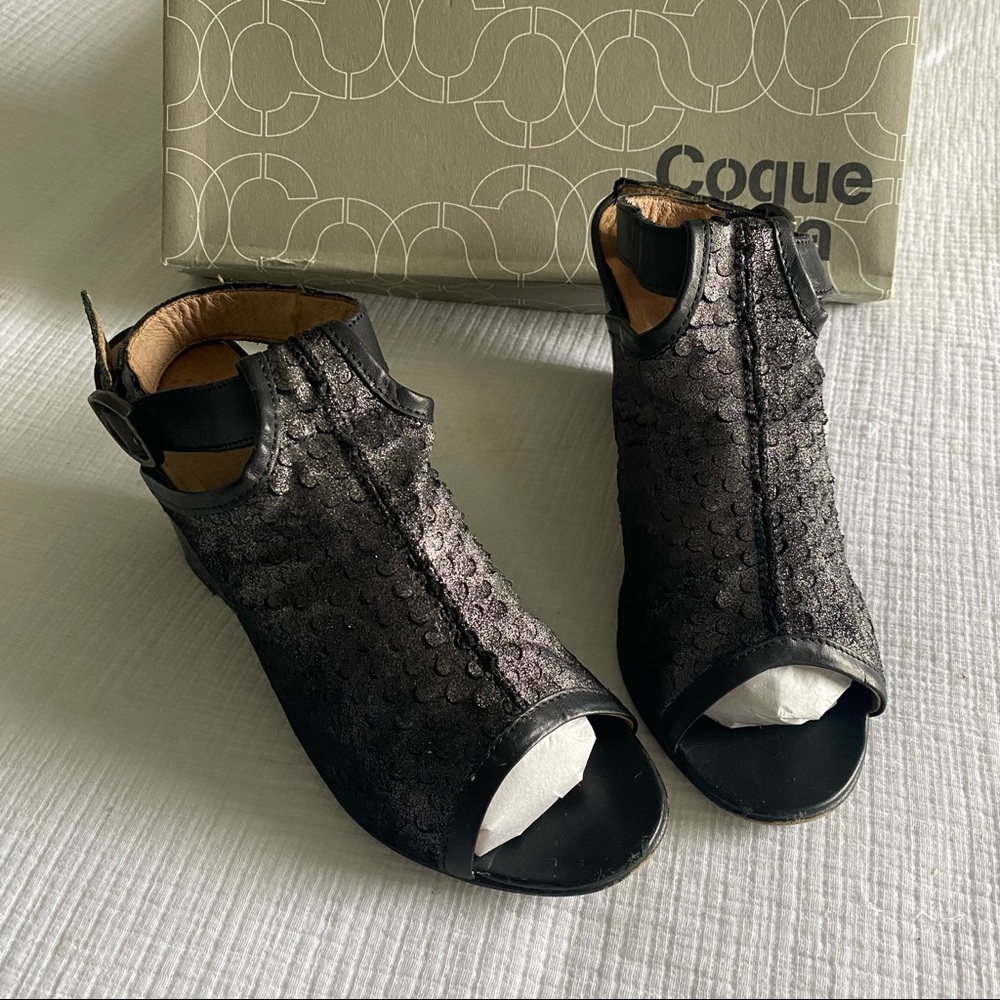 Leather wedges